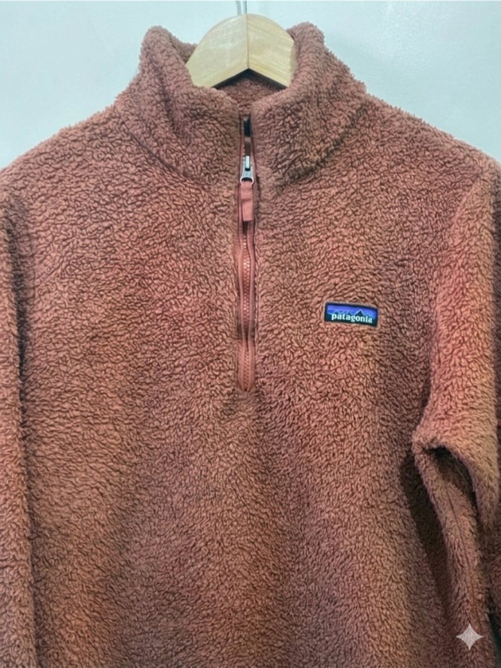 Patagonia Womens Los Gatos 1/4 Zip Fleece Pullover in Dusky Brown - Picture 3 of 8